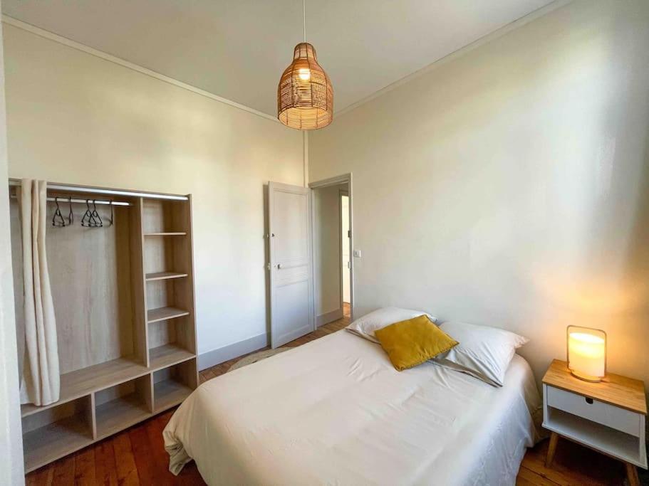 4 Chambres - Grande Maison - Parking - Jardin Amiens Luaran gambar