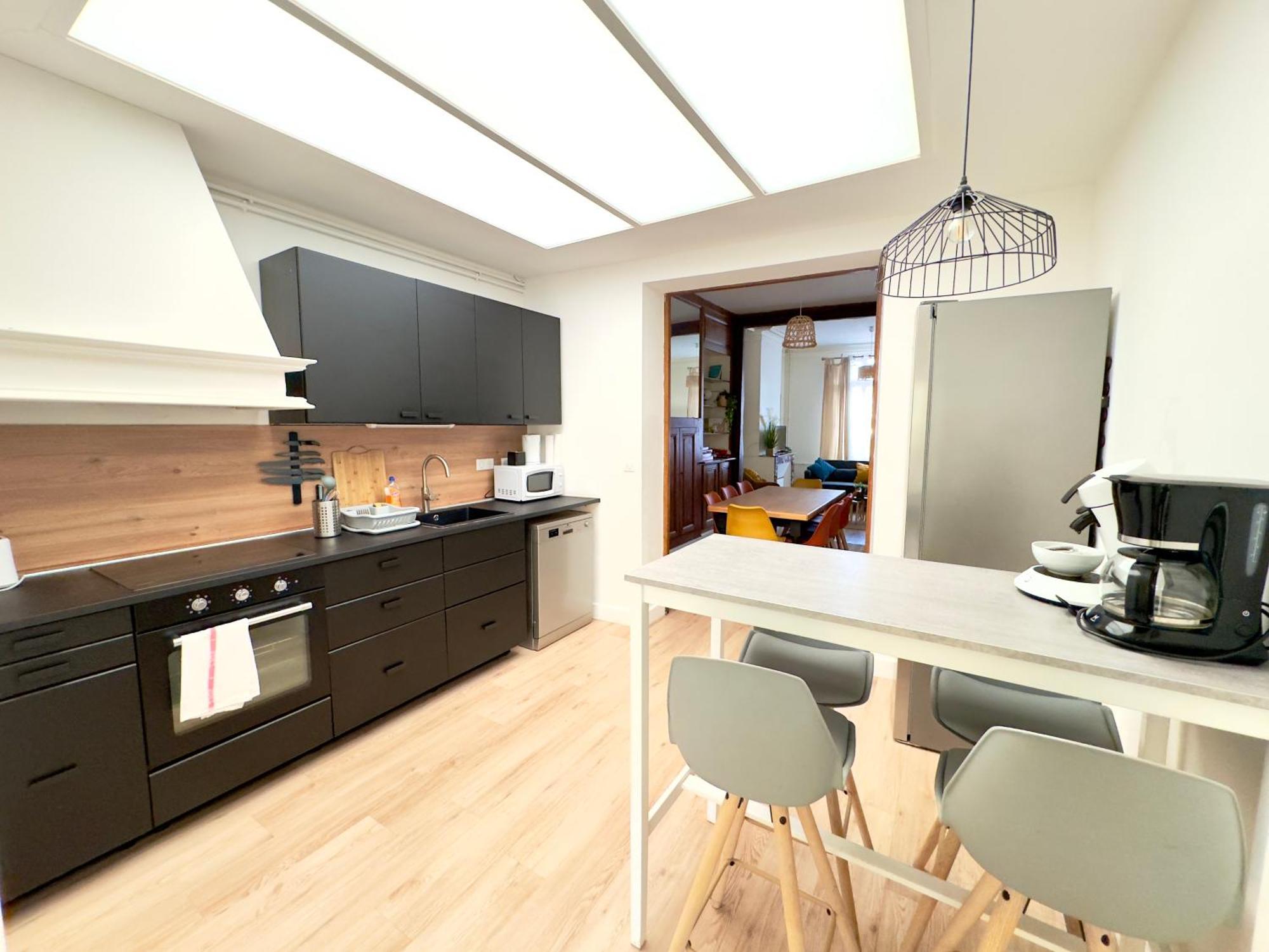 4 Chambres - Grande Maison - Parking - Jardin Amiens Luaran gambar
